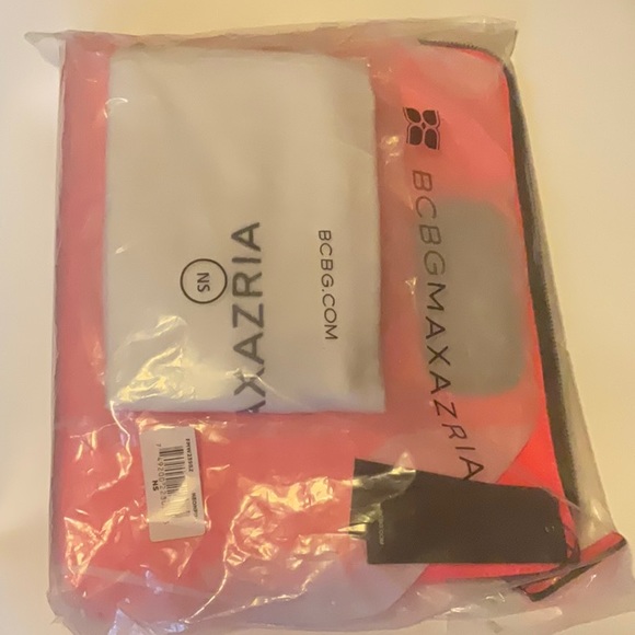 BCBGMAXARRIA Neon Pink Bag - Picture 13 of 13